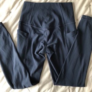 Salutation Stash Pocket II 7/8 Powervita iron blue